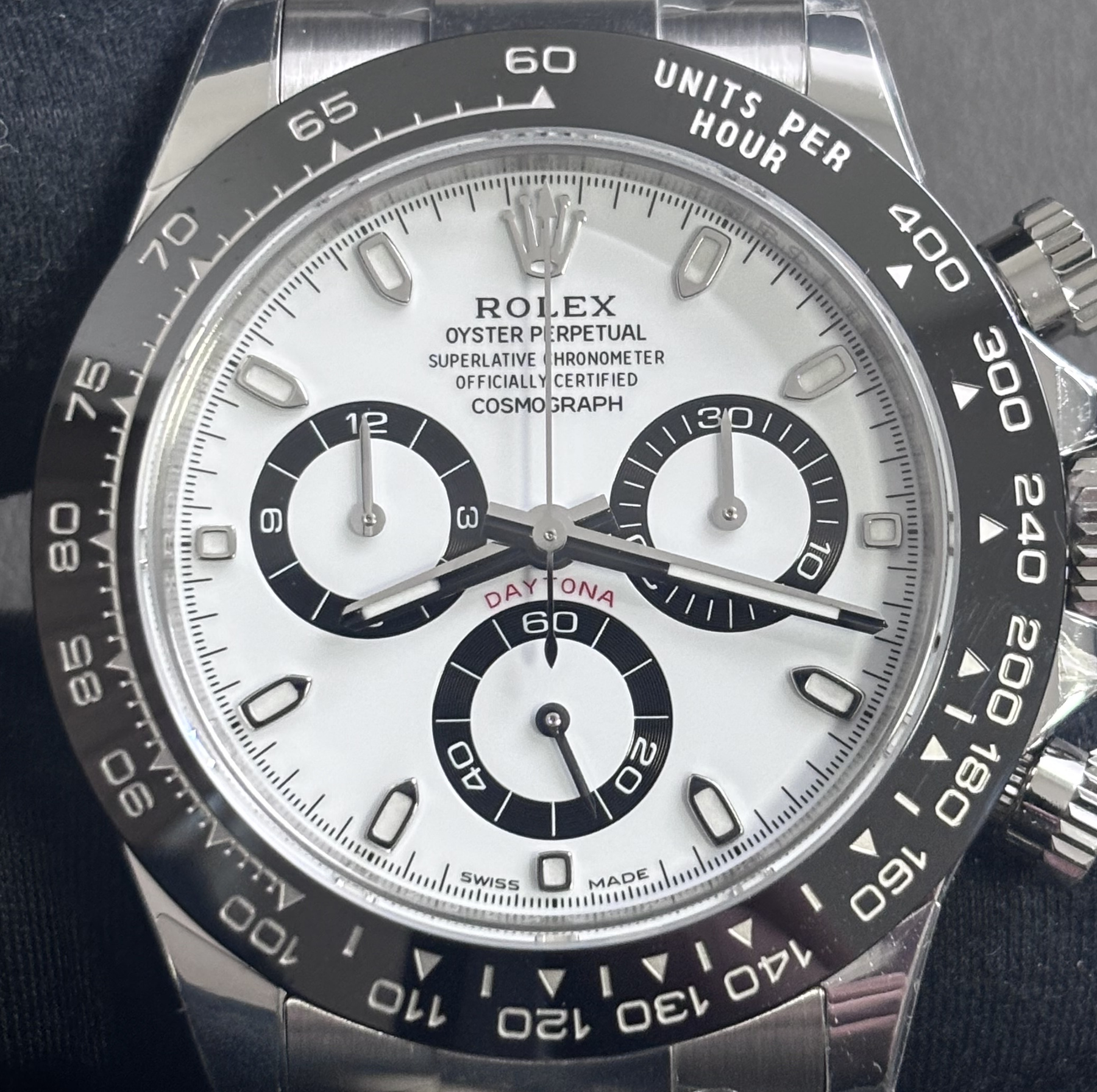 S007 · Original camera geometry · dial and bezel context