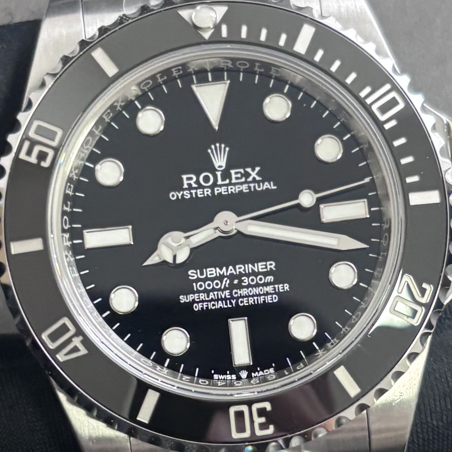 S012 · Original camera geometry · dial and bezel context