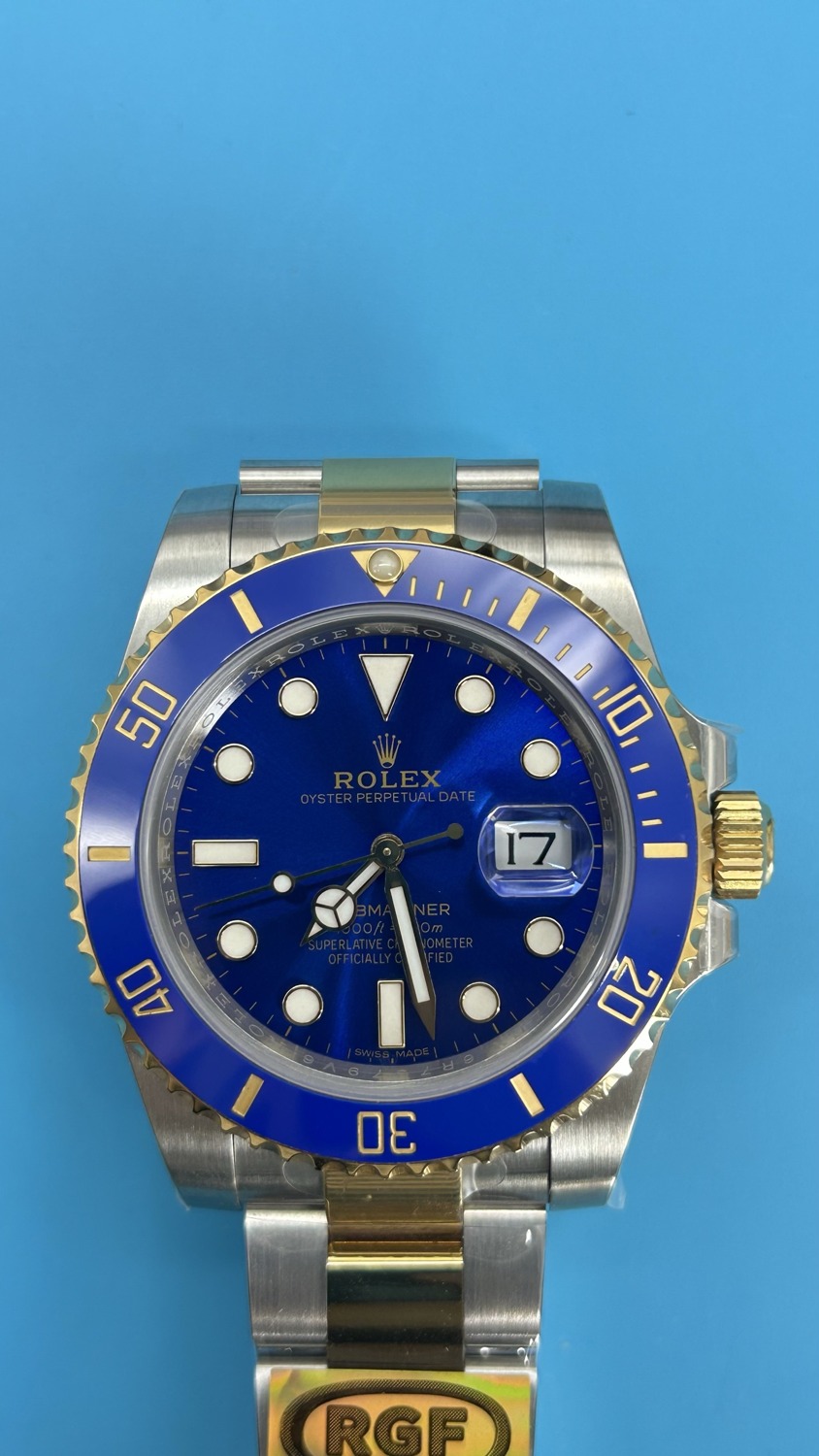 A04