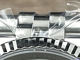 P03 · Bezel at twelve