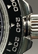 P01 · Right bezel