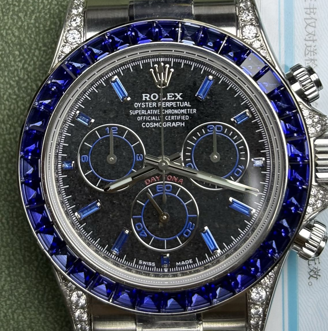 S005 · Original camera geometry · dial and bezel context