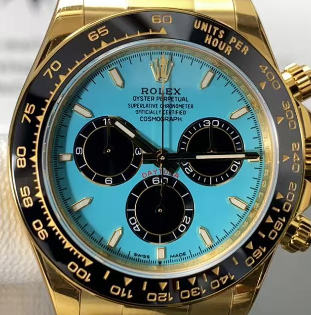 S001 · Original camera geometry · dial and bezel context