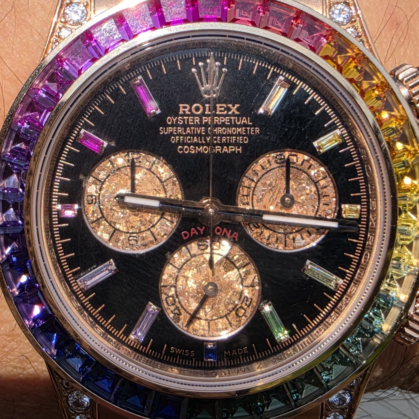P05 · Visual reference only · precise angles unverified. Image rotated approximately 2.0° counterclockwise at the dial centre; illustrative circular normalization only; geometry did not validate using the saved printed minute-track reference. Recentered and resampled to 1400 × 1400 pixels. No correction for crystal refraction or raised bezel/hand geometry.