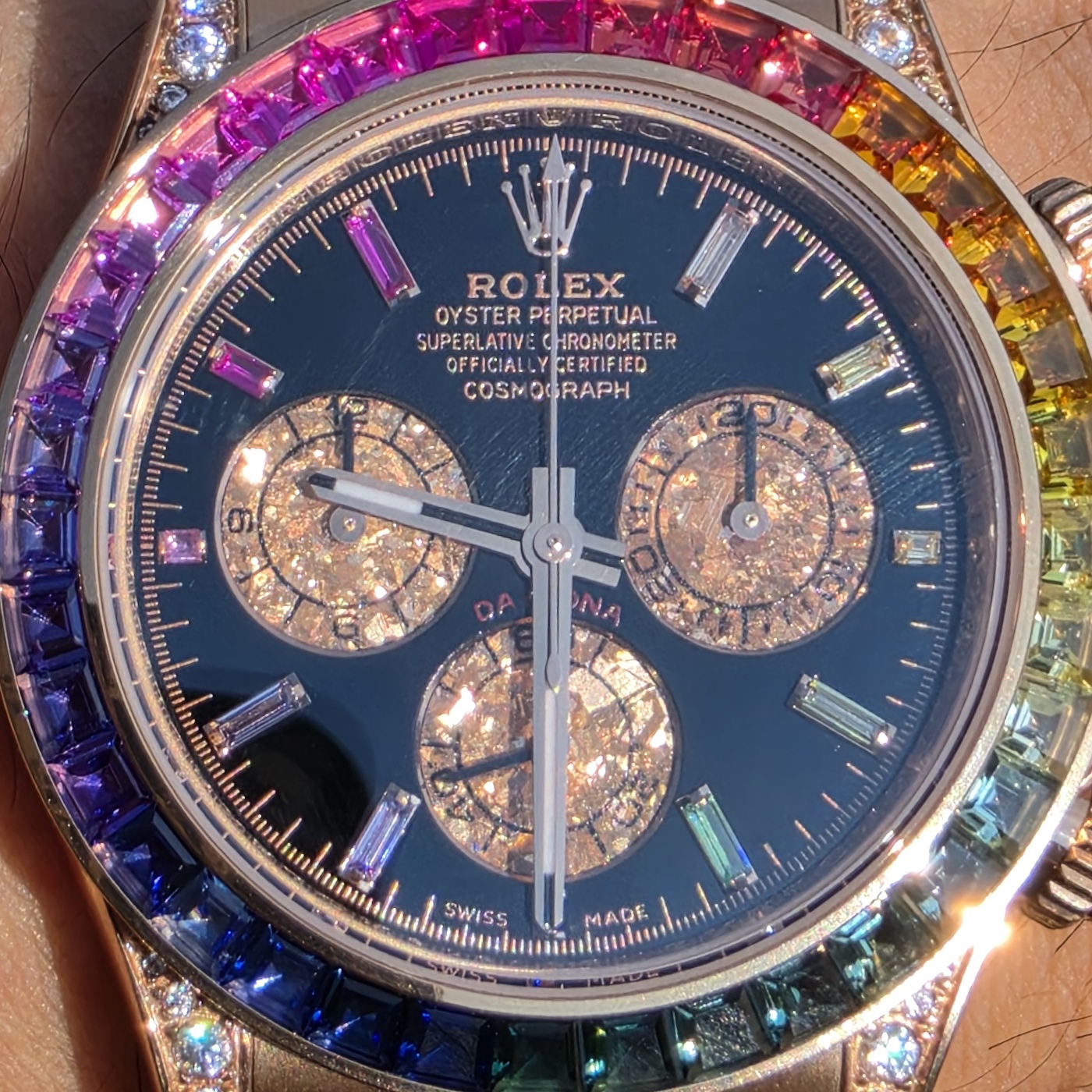 P09 · Visual reference only · precise angles unverified. Image rotated approximately 4.4° clockwise at the dial centre; illustrative circular normalization only; geometry did not validate using the saved printed minute-track reference. Recentered and resampled to 1400 × 1400 pixels. No correction for crystal refraction or raised bezel/hand geometry.