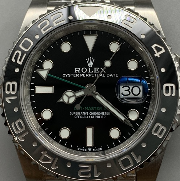 S001 · Original camera geometry · dial and bezel context
