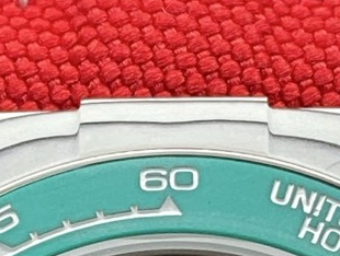 P01 · Bezel at twelve