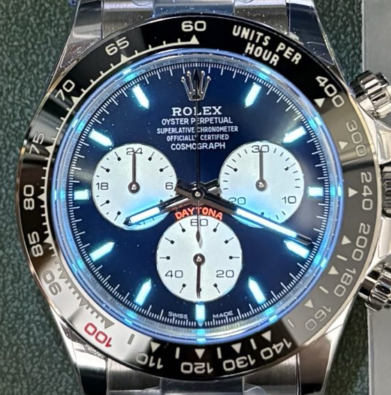S013 · Original camera geometry · dial and bezel context
