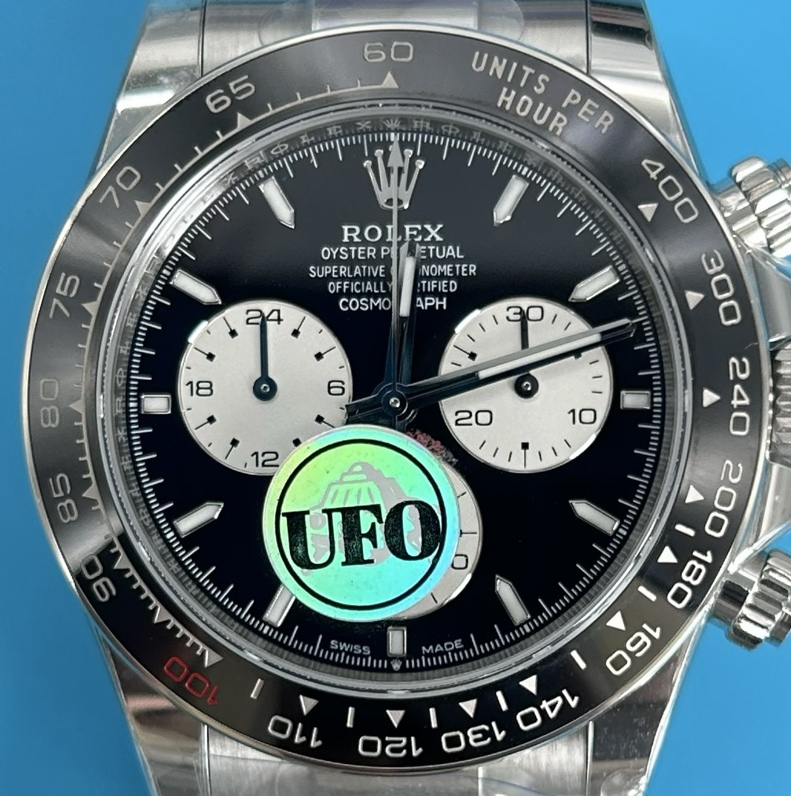 S003 · Original camera geometry · dial and bezel context