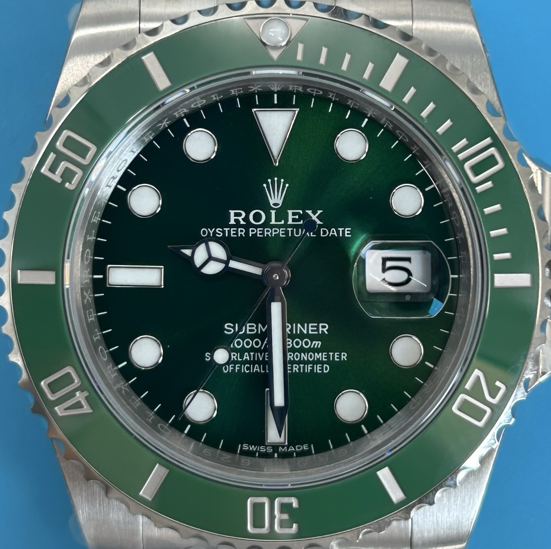 S004 · Original camera geometry · dial and bezel context