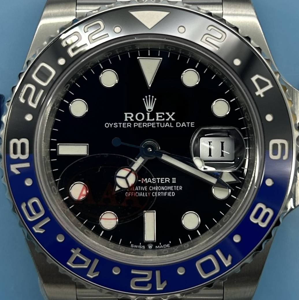 S002 · Original camera geometry · dial and bezel context