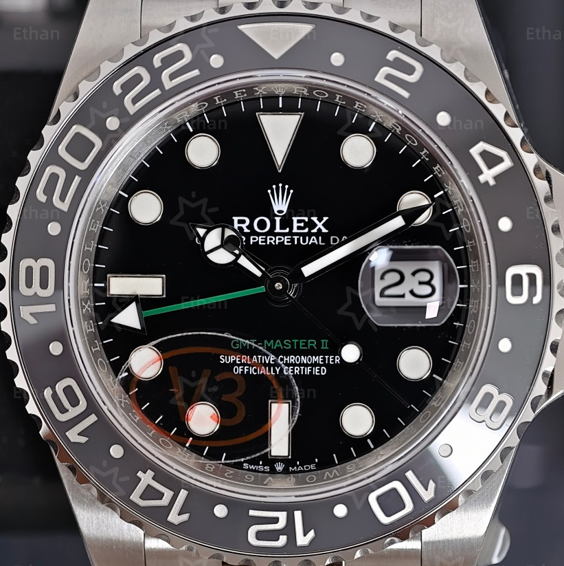 S002 · Original camera geometry · dial and bezel context