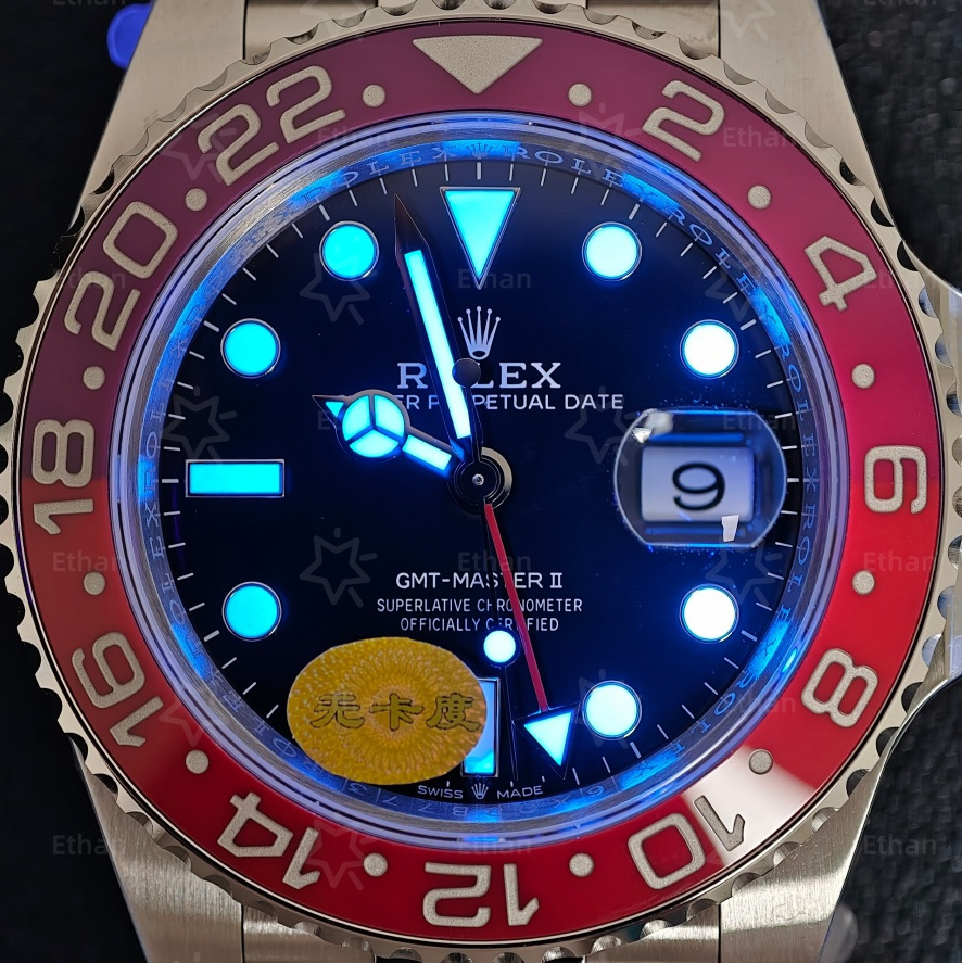 S011 · Original camera geometry · dial and bezel context