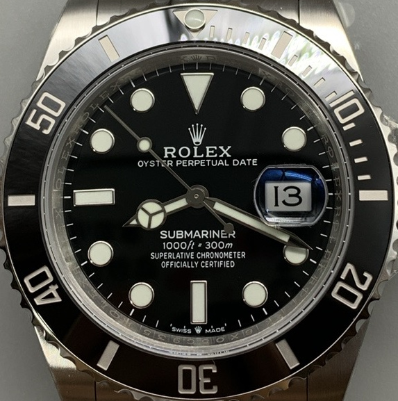 S001 · Original camera geometry · dial and bezel context